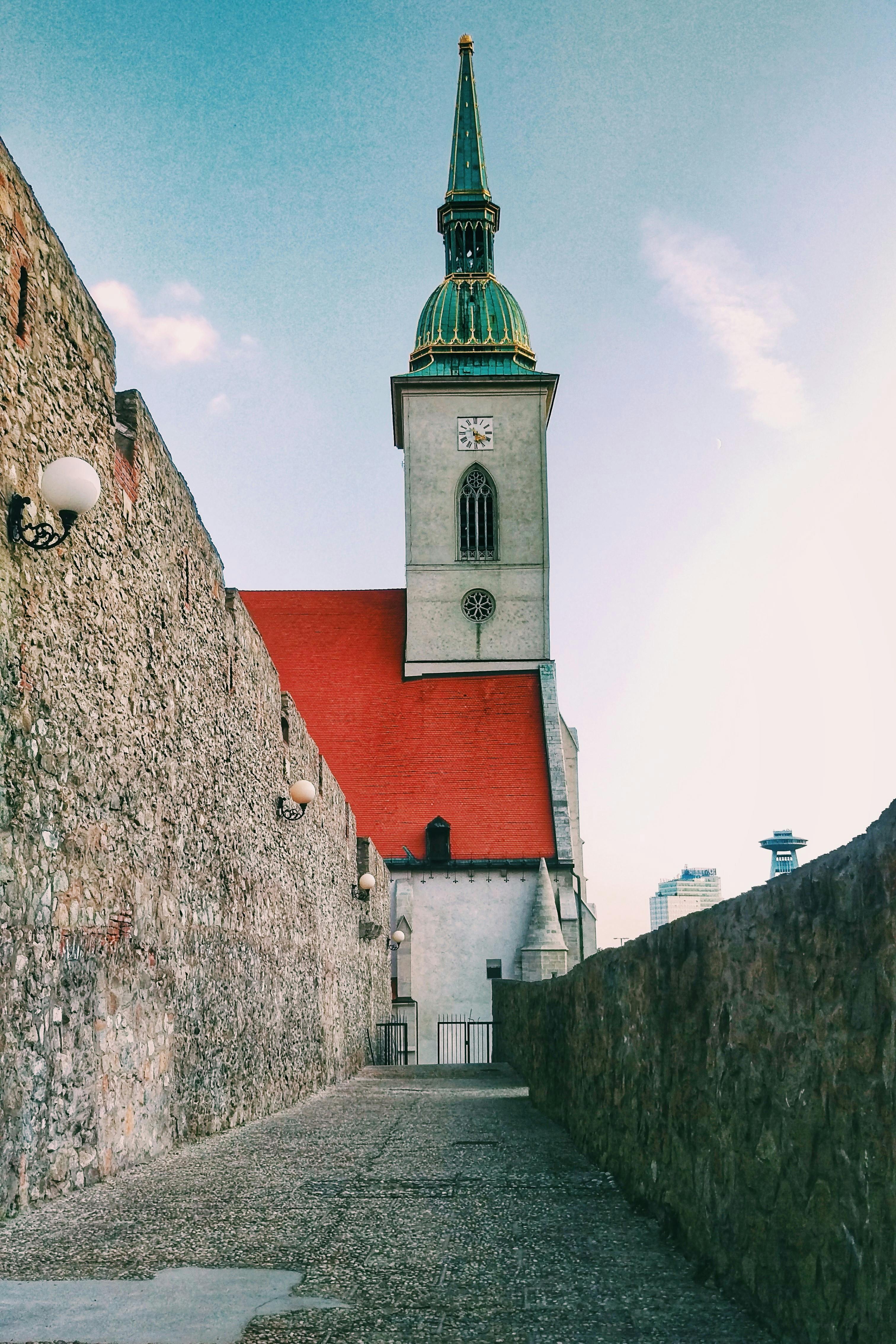 Main Image